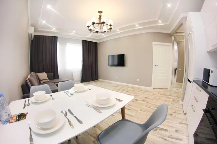 Алматы: Ujutnye apartamenty na Navoi 208/6