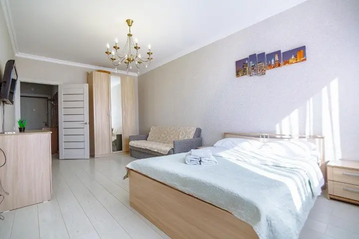 Астана: Apartment on Sauran street 10B