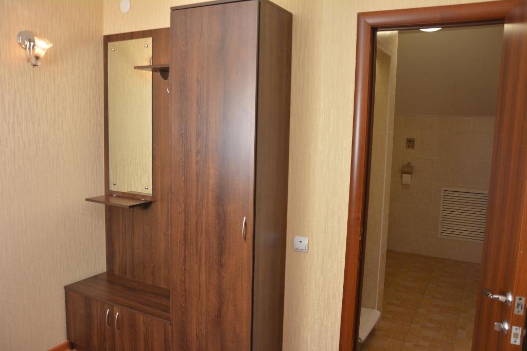 Уральск: Tropicana Inn