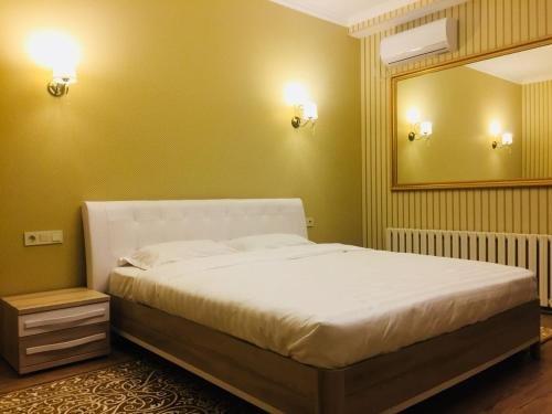 Астана: Altyn Hotel