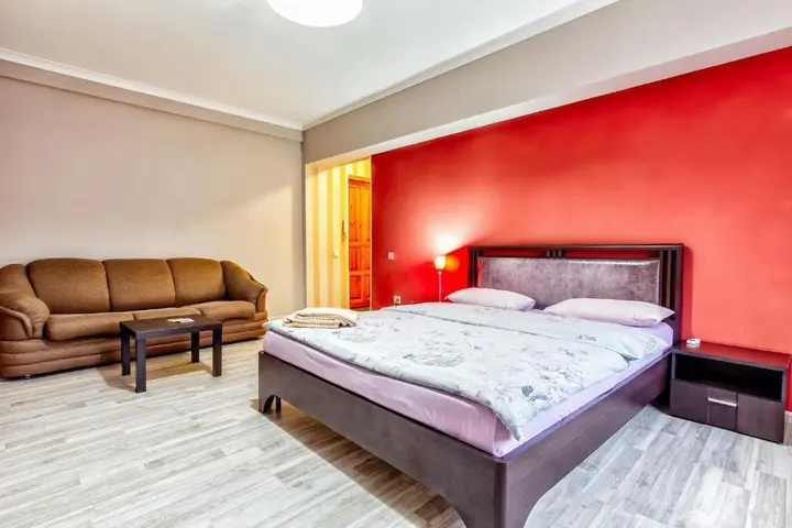 Алматы: 420 Apartamenty v tsentre vozle Arbata Otlichno podhodjat dlja komandirovannyh i turistov