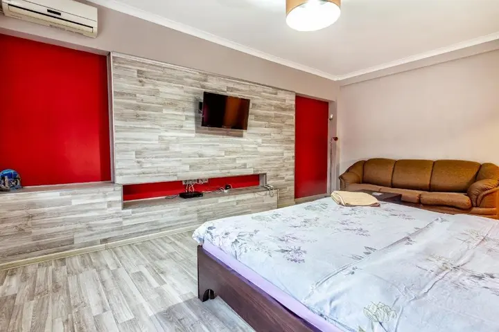 Алматы: 420 Apartamenty v tsentre vozle Arbata Otlichno podhodjat dlja komandirovannyh i turistov