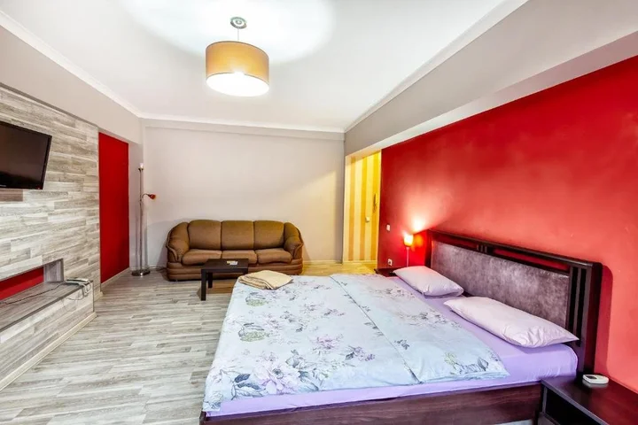 Алматы: 420 Apartamenty v tsentre vozle Arbata Otlichno podhodjat dlja komandirovannyh i turistov