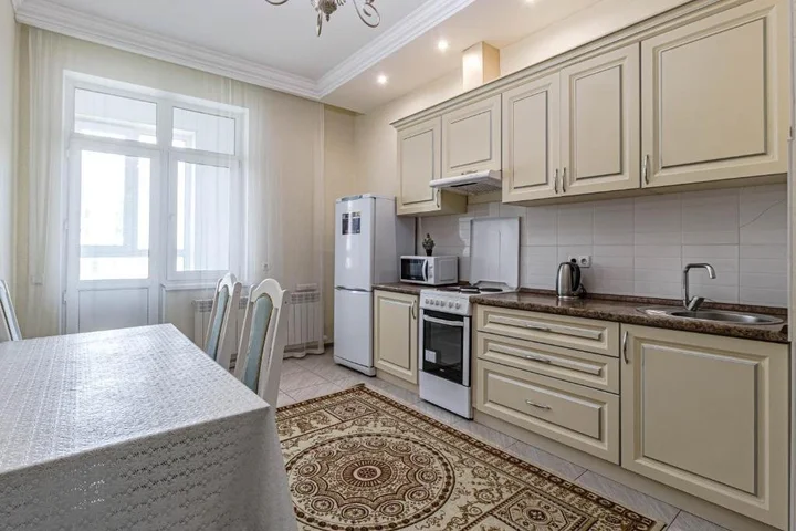 Астана: Apartments LUX 53/141