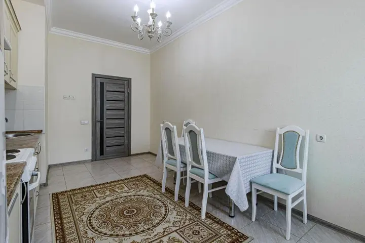 Астана: Apartments LUX 53/141