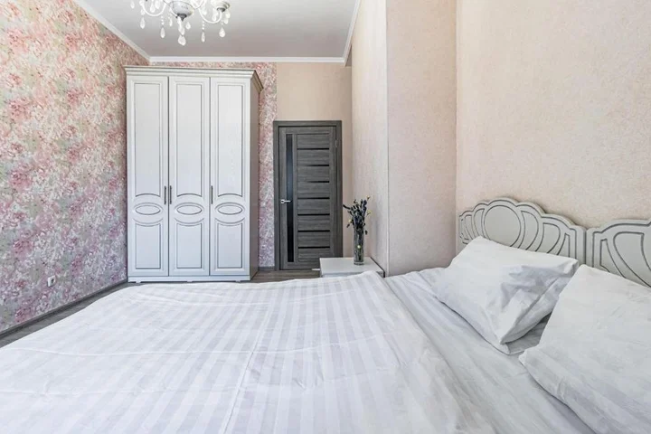 Астана: Apartments LUX 53/141