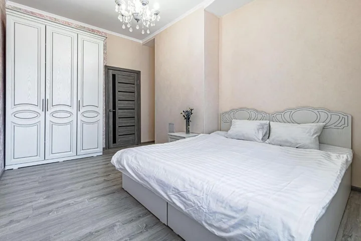 Астана: Apartments LUX 53/141