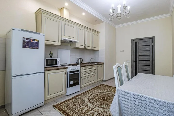 Астана: Apartments LUX 53/141