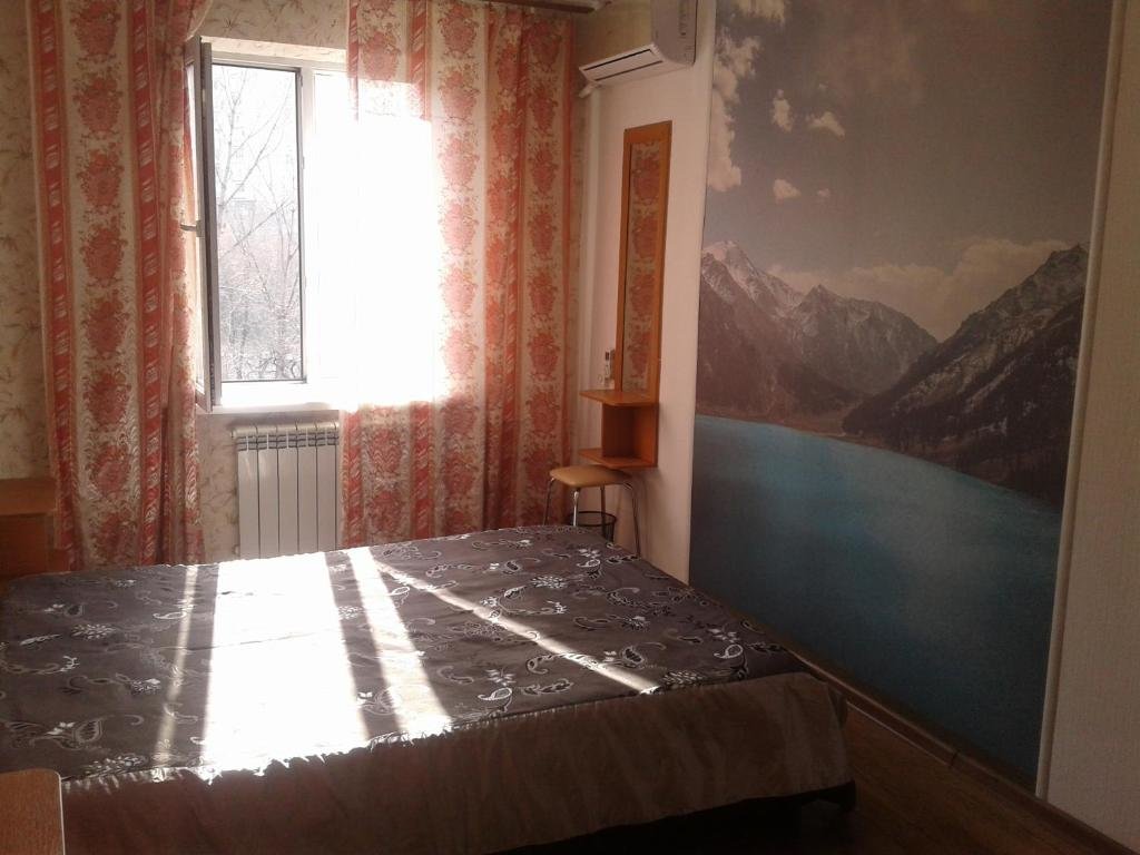 Алматы: Apartments on Koktem 1