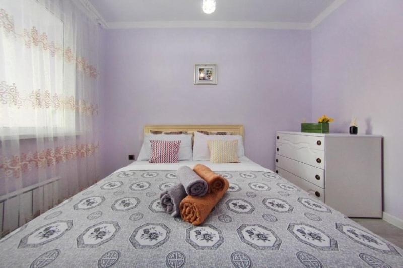 Алматы: 2 kom ujutnaja studija v Novom ZhK vozle Megi