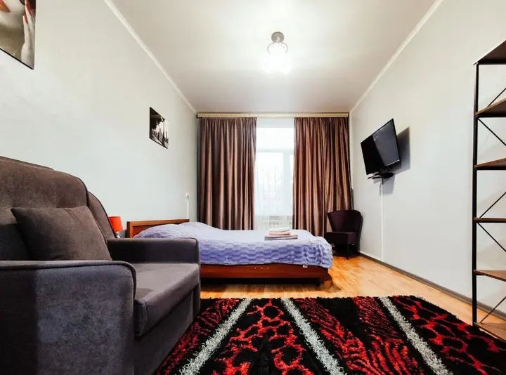 Алматы: 1 room apartment at Abylay Khan Ave. 121