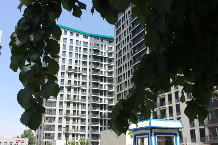 Алматы: Apartments in the Terra residential complex 15