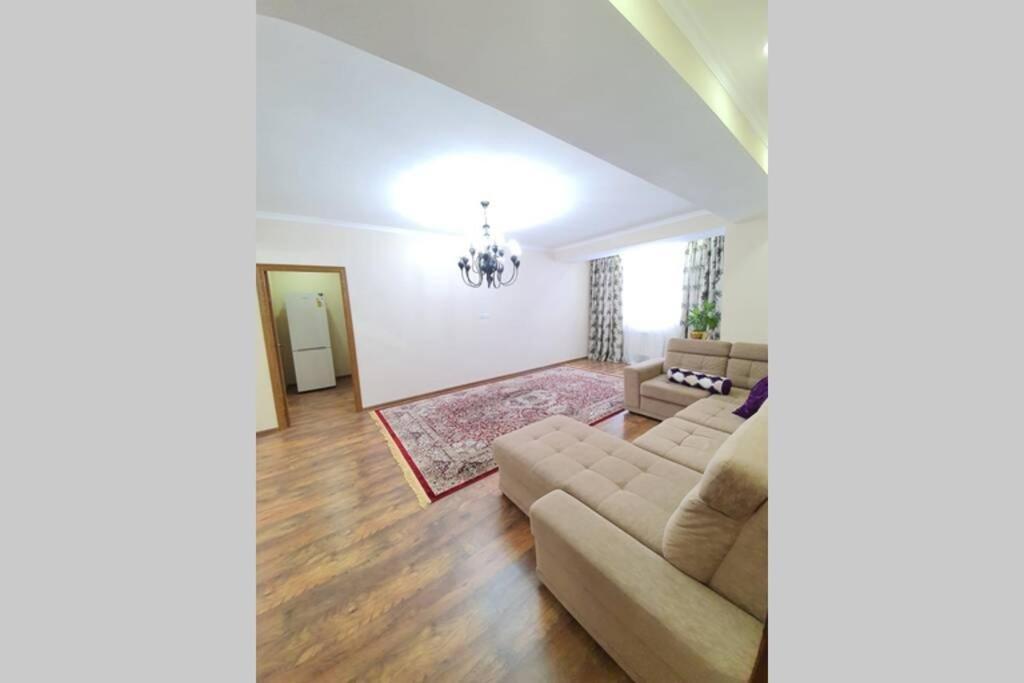 Актау: Apartment Kaspiy Towers 4