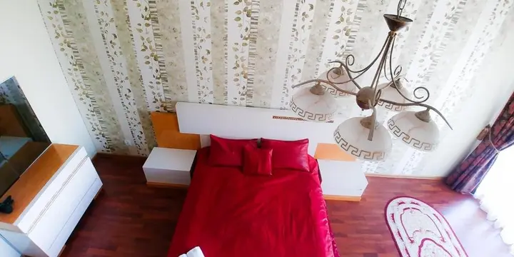 Актау: Apartment on 15 mikrorayon 56