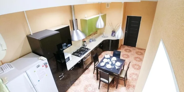 Актау: Apartment on 15 mikrorayon 56