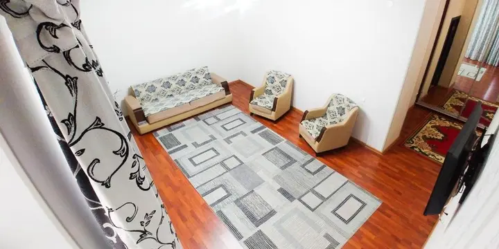 Актау: Apartment on 15 mikrorayon 56