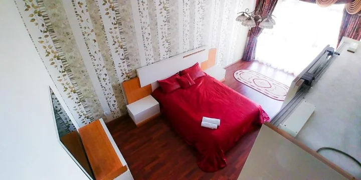 Актау: Apartment on 15 mikrorayon 56
