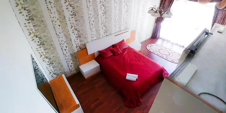 Актау: Apartment on 15 mikrorayon 56