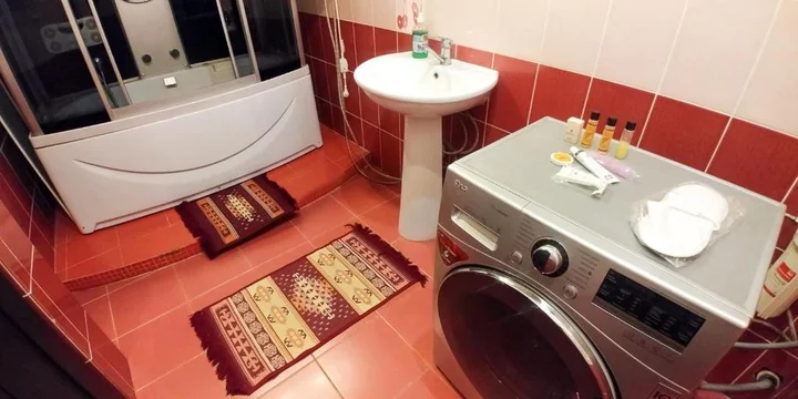 Актау: Apartment on 15 mikrorayon 56