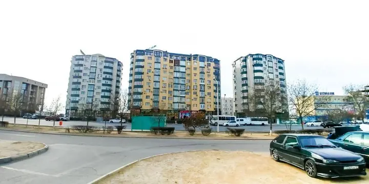 Актау: Apartment on 15 mikrorayon 56