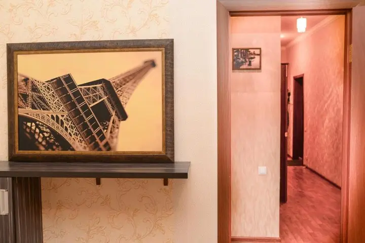 Караганда: Apartments on Alikhanova 36/3