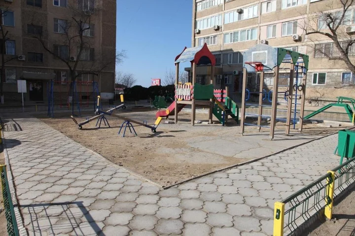 Актау: Apartments On 7 Microdistrict 24