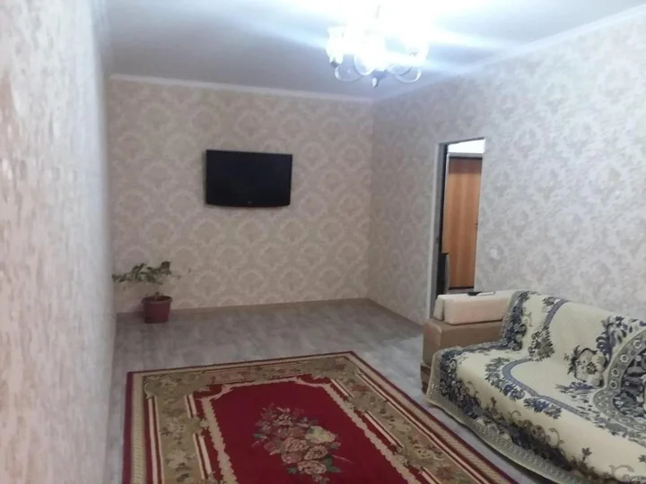 Актау: Apartment in 3-iy Mikrorayon 15