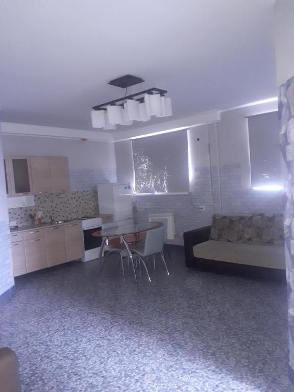 Актау: Apartment on Mikroraion 3