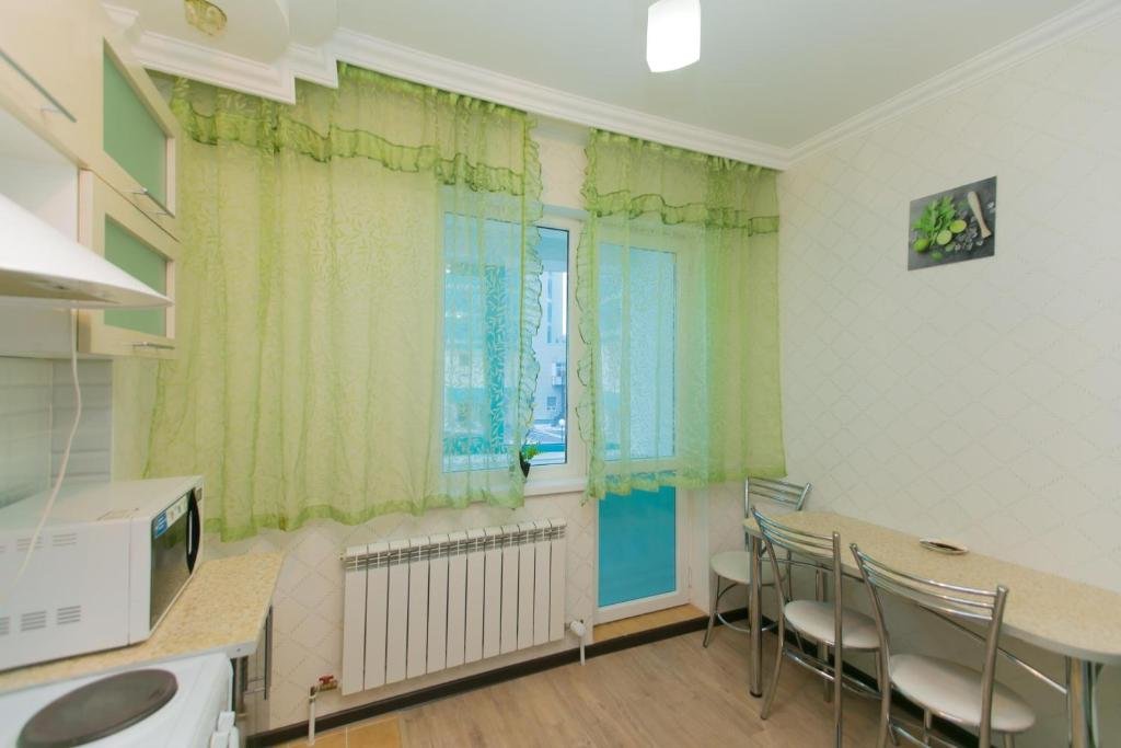Астана: Cozy apartment on Sarayshyq street 5E