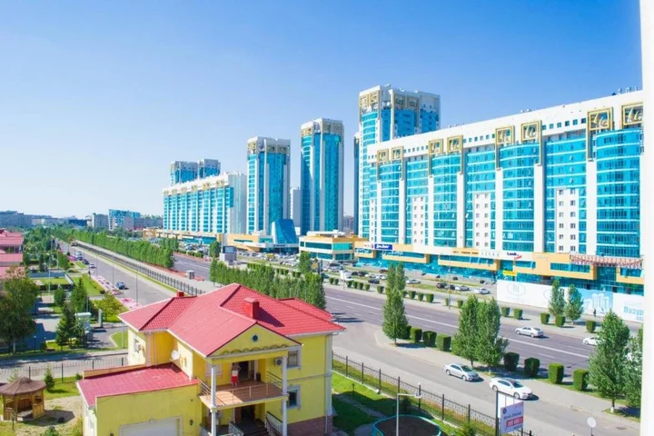 Астана: Cozy apartment on Sarayshyq street 5E