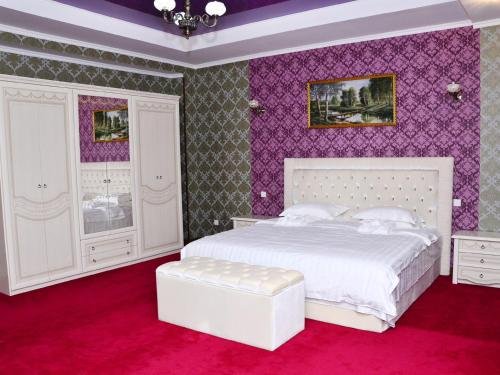 Шымкент: Altyn-Kazyna Hotel