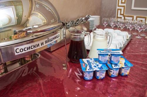 Шымкент: Altyn-Kazyna Hotel