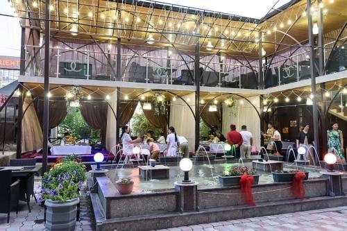 Шымкент: Altyn-Kazyna Hotel