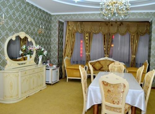 Шымкент: Altyn-Kazyna Hotel
