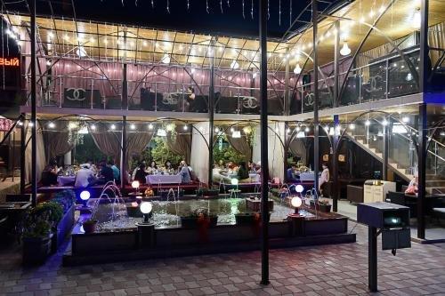Шымкент: Altyn-Kazyna Hotel