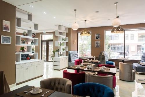 Шымкент: FM Hotel Shymkent