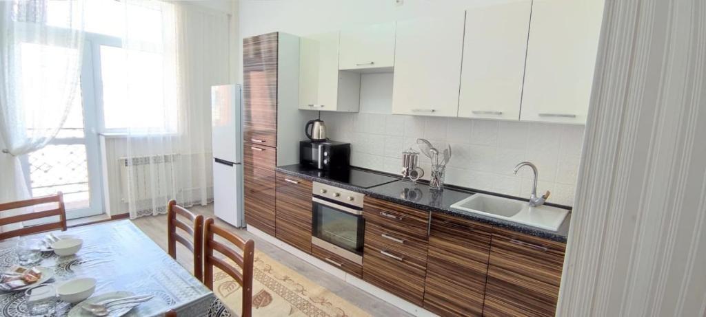 Актау: apartment green plaza