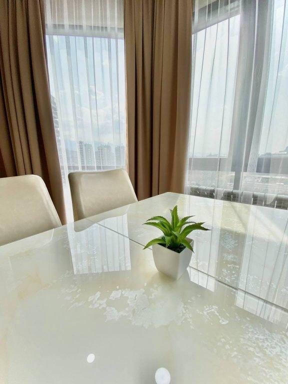 Алматы: Апартаменты Samal Tower