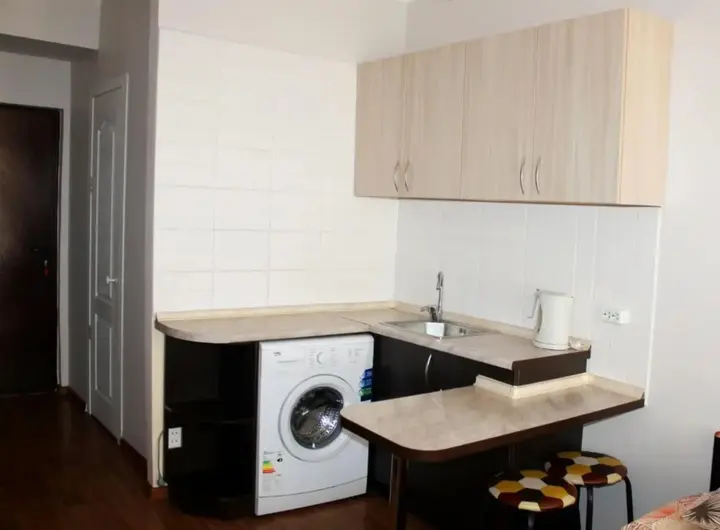 Алматы: Apartments Zhambyl 159