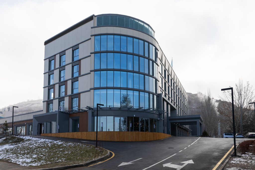 Алматы: Sadu Hotel