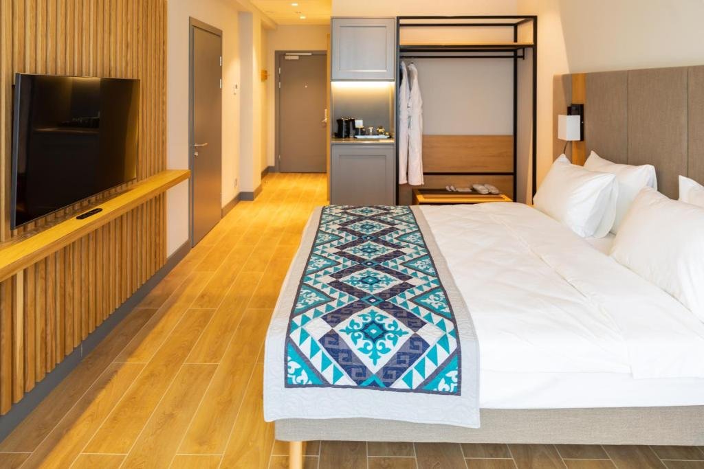 Алматы: Sadu Hotel