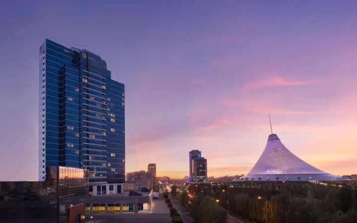 carousel image 1