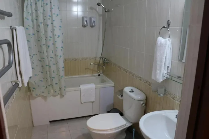 Актау: Aktau Hotel