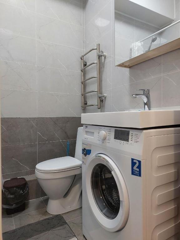 Алматы: Studio Apartment at Sholpan City Almaty