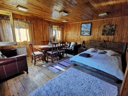 Алматы: Guest house 4 stars Almaty