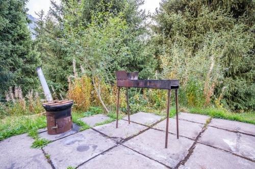 Алматы: Holiday Home 4 Bedrooms 2 Bathrooms - Almaty