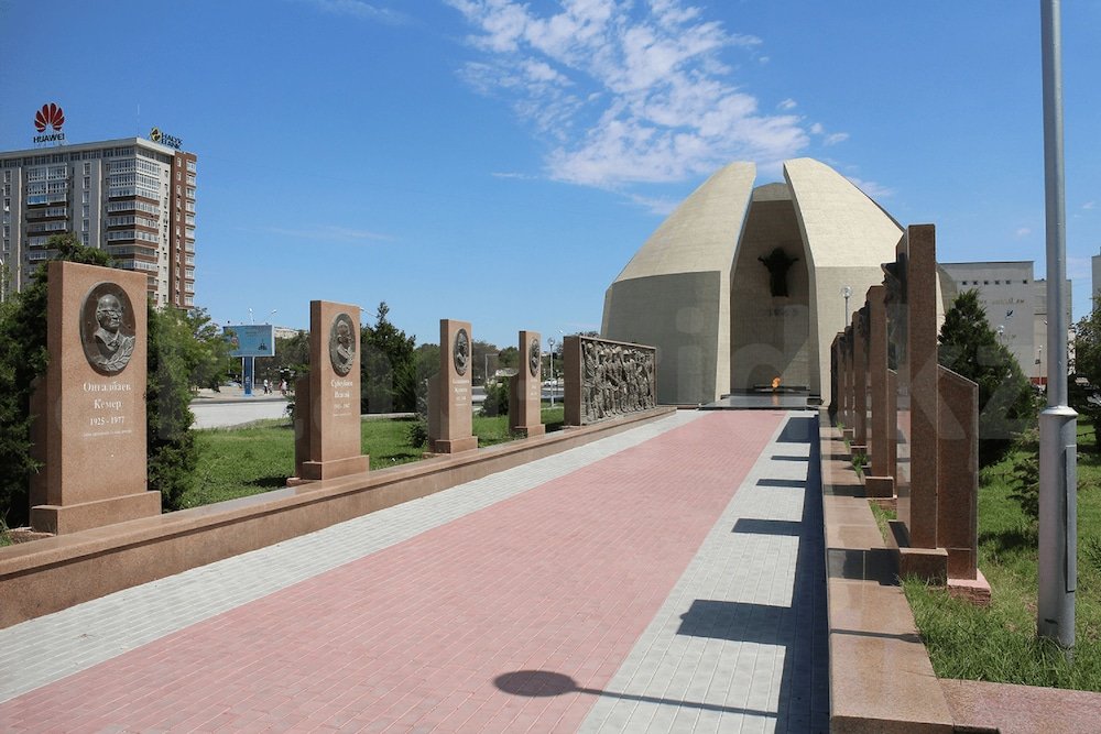 Актау: Holiday Inn Aktau - Seaside