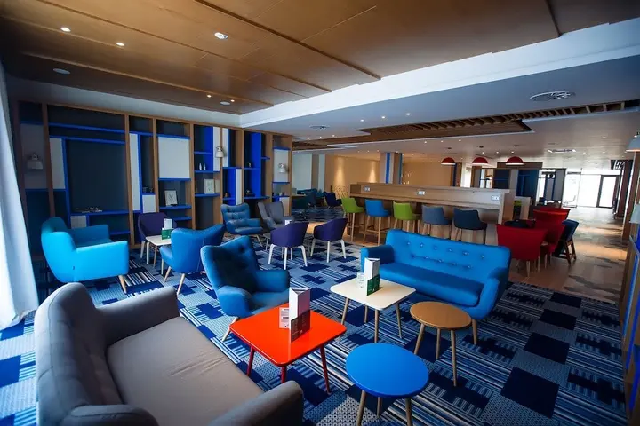 Актау: Holiday Inn Aktau - Seaside