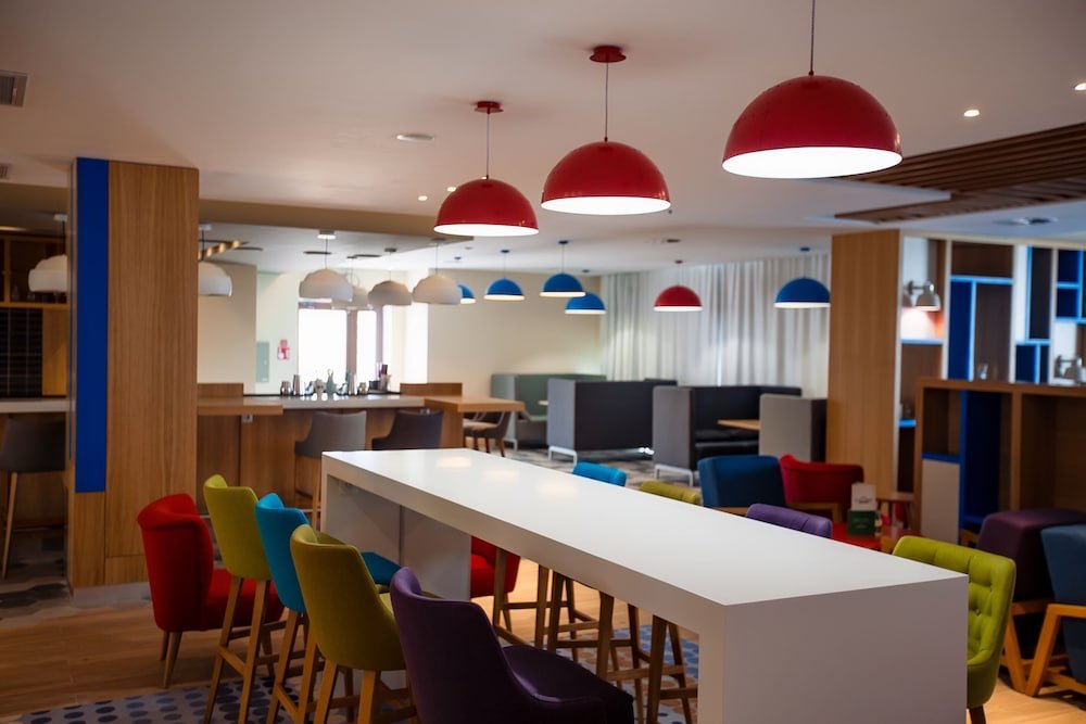 Актау: Holiday Inn Aktau - Seaside