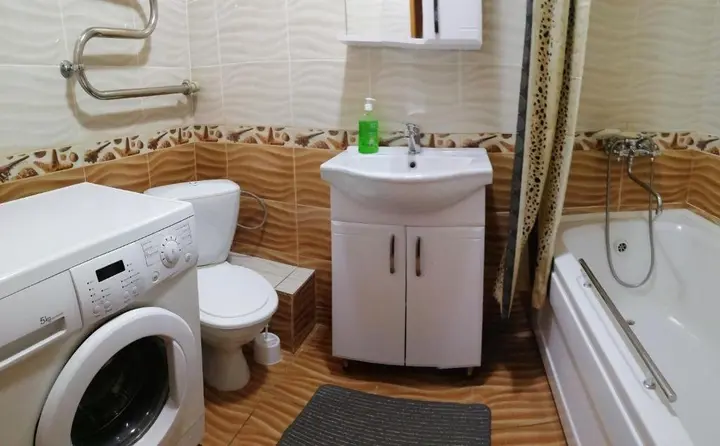 Актау: Clening